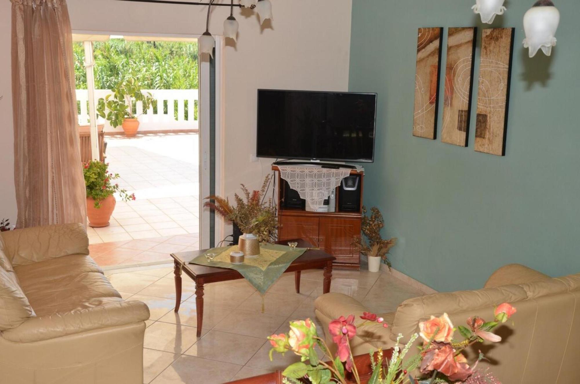 Kostaspant Apartment Gerani  Esterno foto